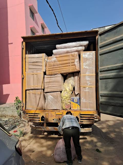 Sona Paclers And Movers photo 11