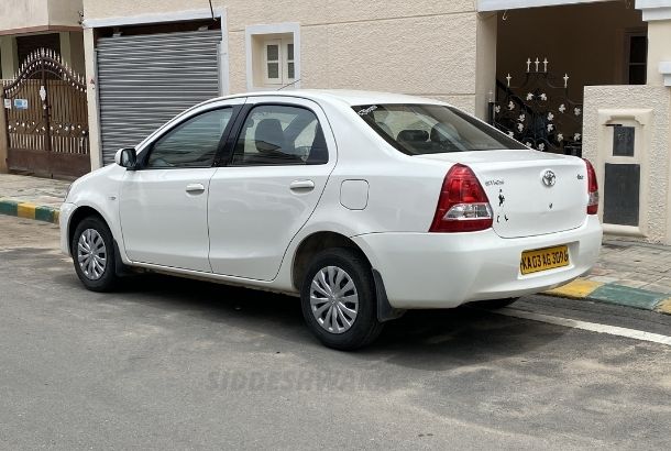 Eshwari Teja car travels