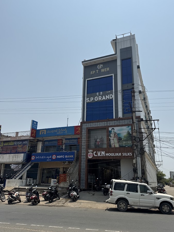 SP Grand AC Rooms