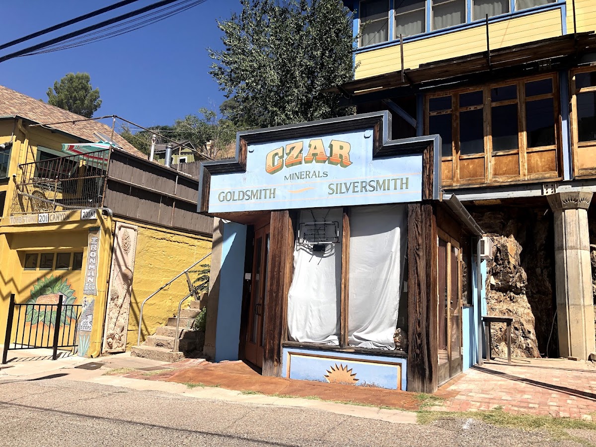 High Desert Market and Cafe