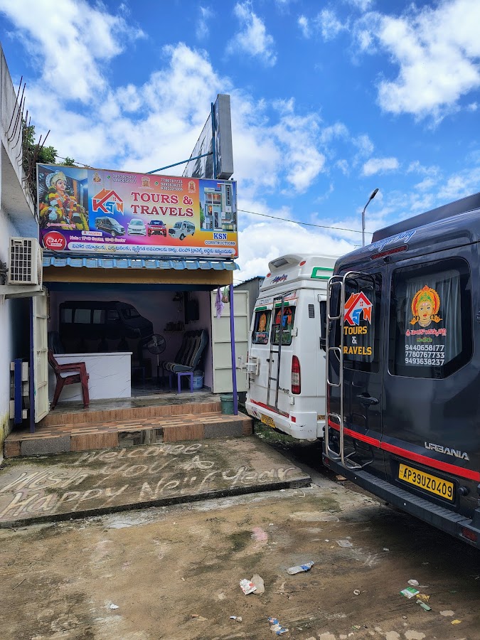 Tours & Travels