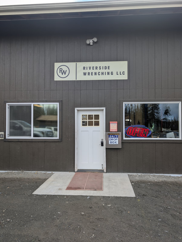 Riverside Wrenching Llc logo