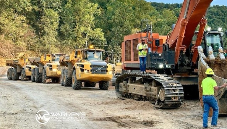 Warren's Construction LLC logo