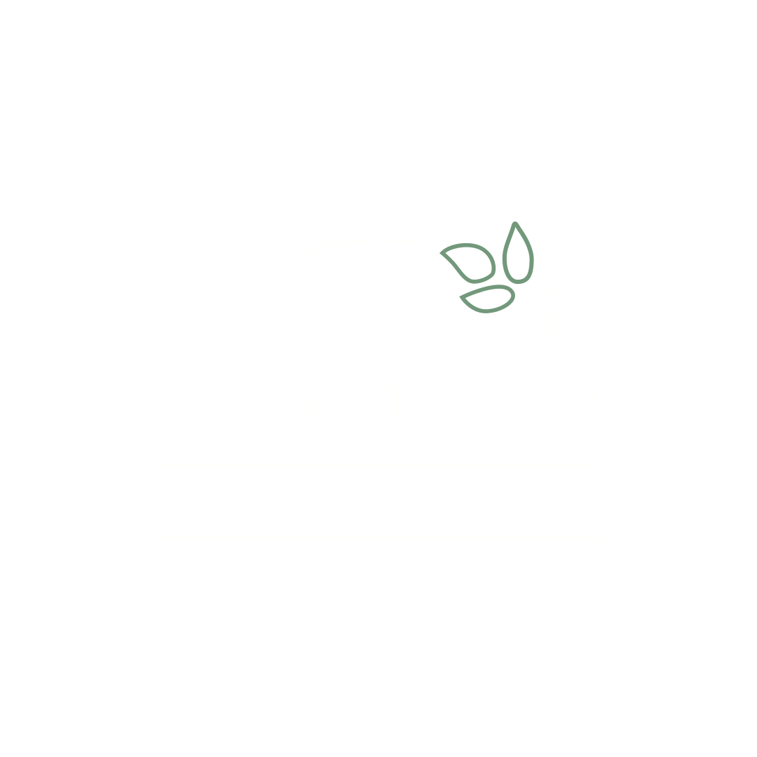 Ivy Natural Health & Beauty logo
