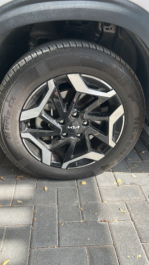 AZ Tire Repair & Battery Replacement