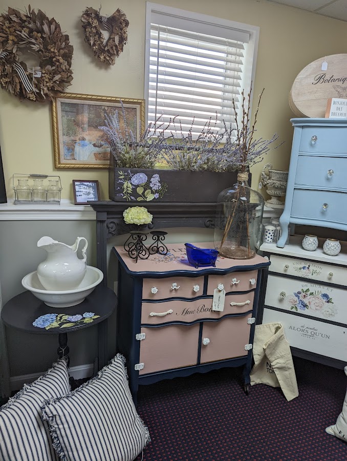 The Copperleaf shoppe