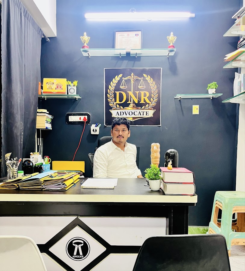 Advocate దూళ్ల నాగరాజు యాదవ్ న్యాయవాది.