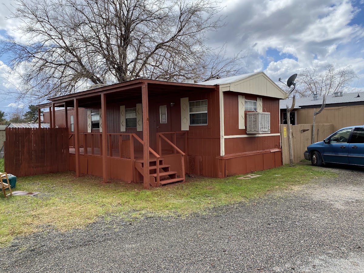 Squaw Valley Mobile Home Park