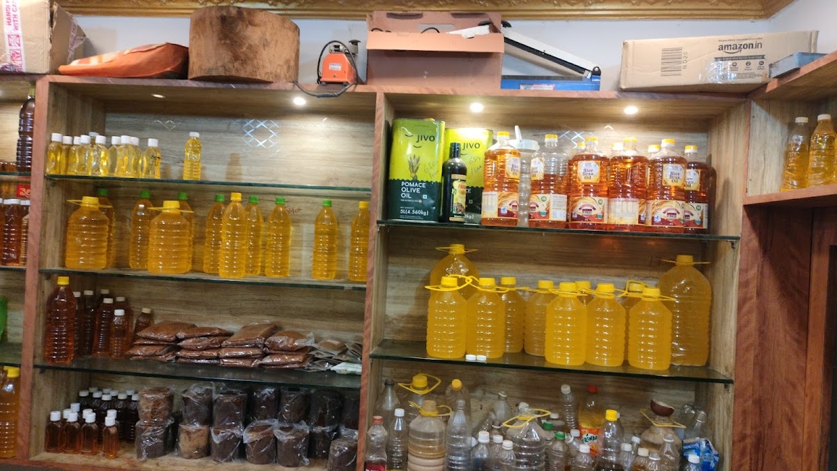 GOWTHAMI WOOD PRESSED OILS (gaanuga oil mill )