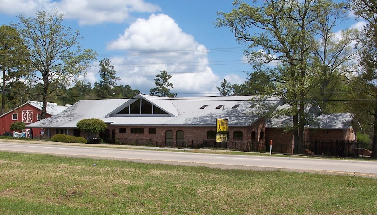 Pine Belt Veterinary Hospital And Kennel