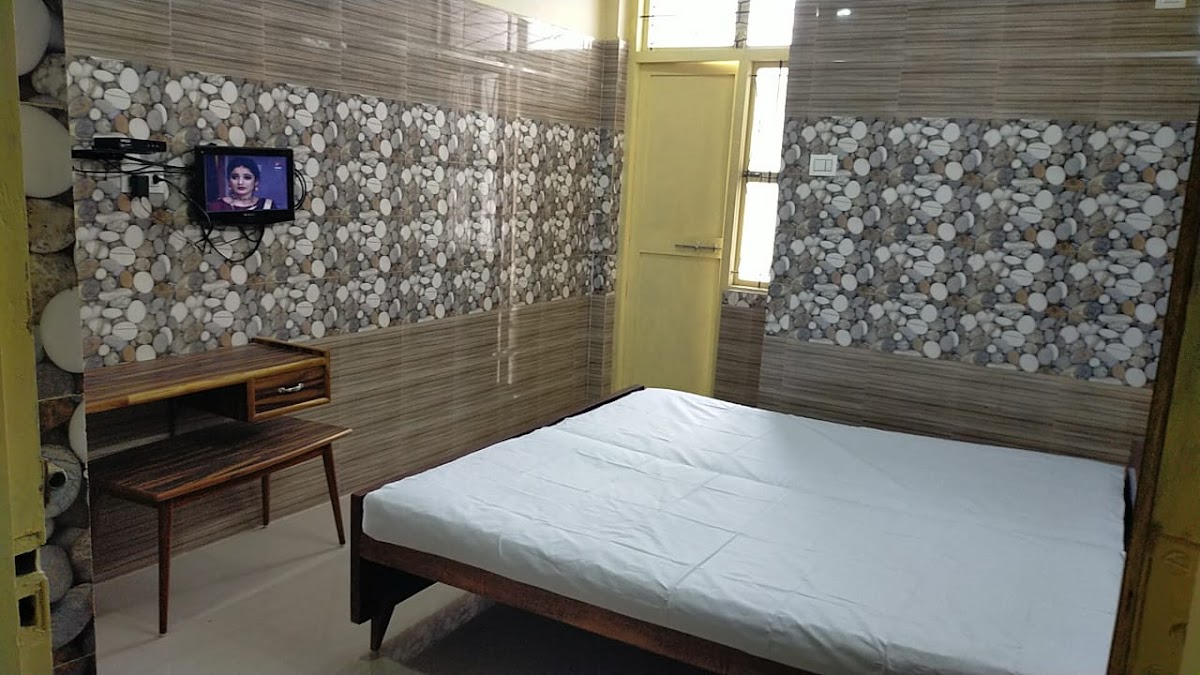 Sridhar lodge