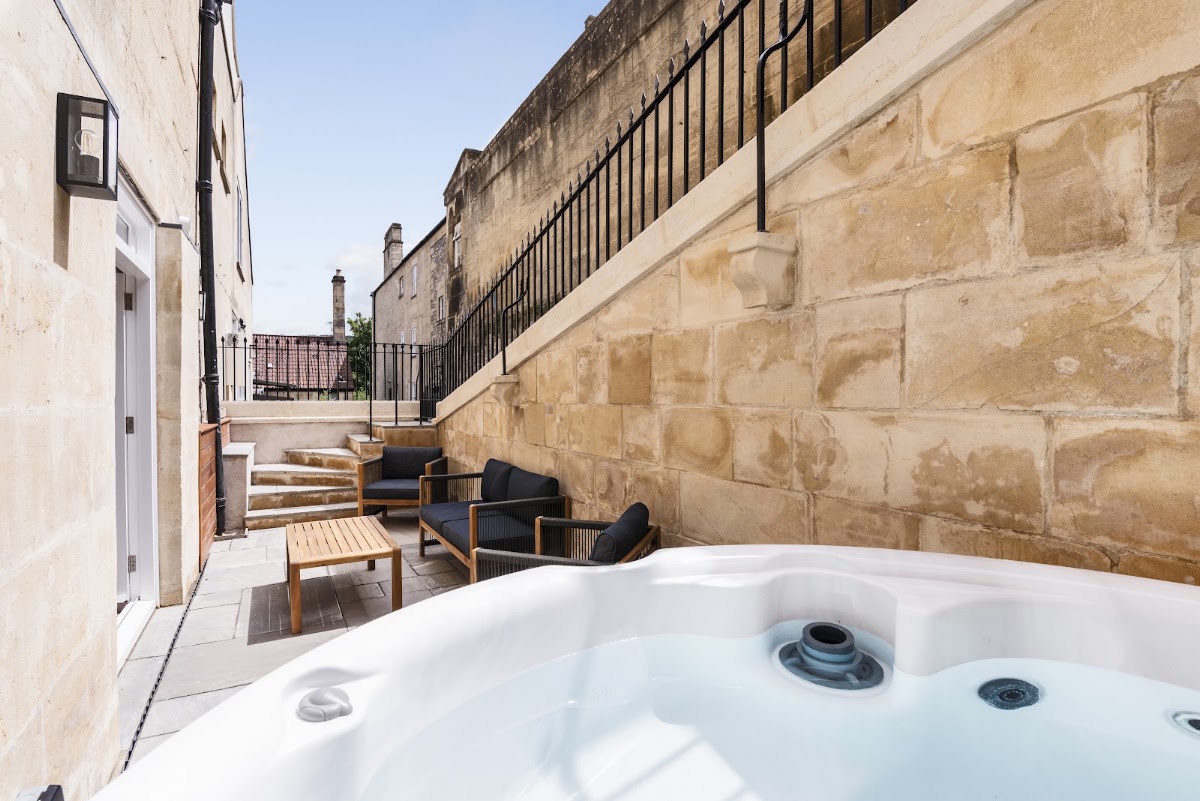 Nook of Bath