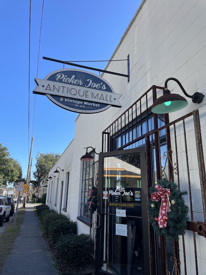 Picker Joe's Antique Mall & Vintage Market