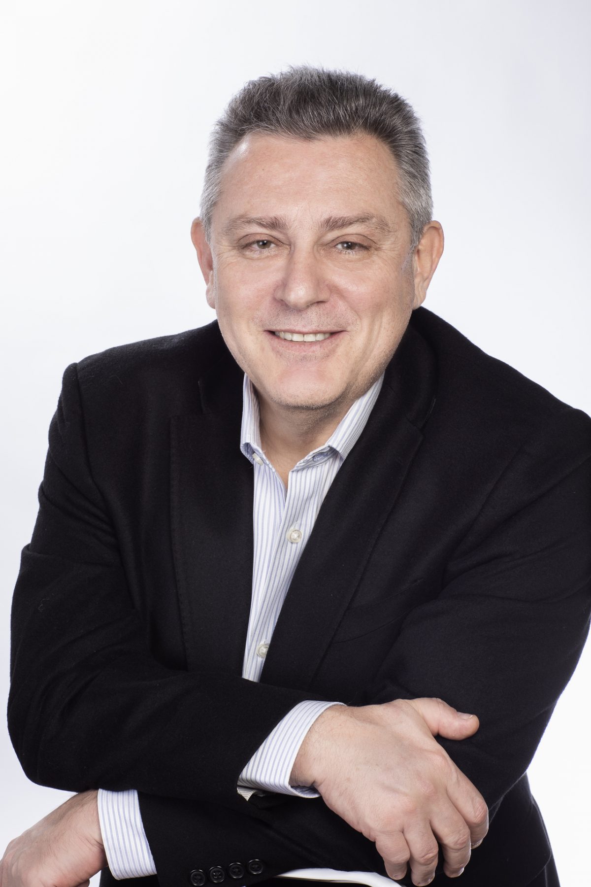 Dr. Leonid Basovich logo
