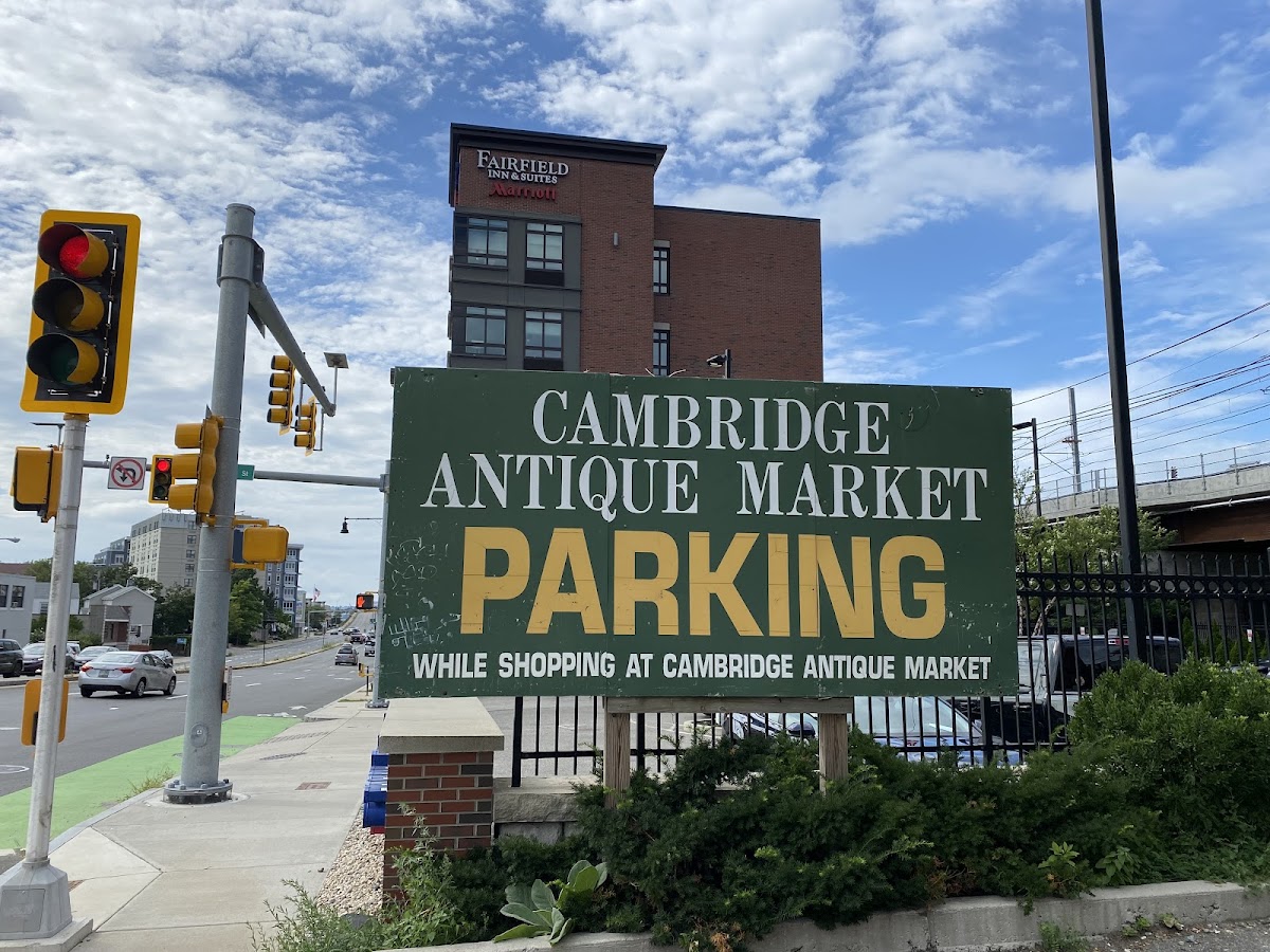 Cambridge Antique Market